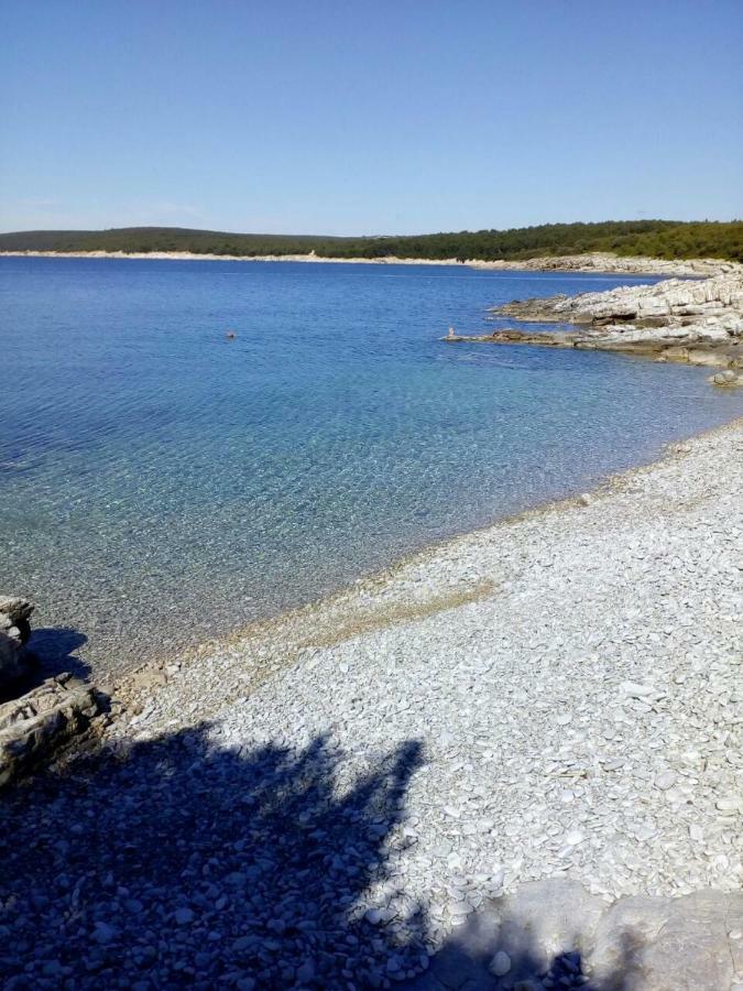 Apartman Knapic Koromačno Exteriör bild